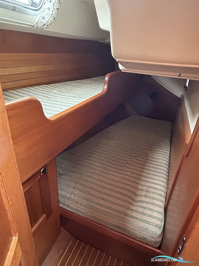 CR YACHTS 390