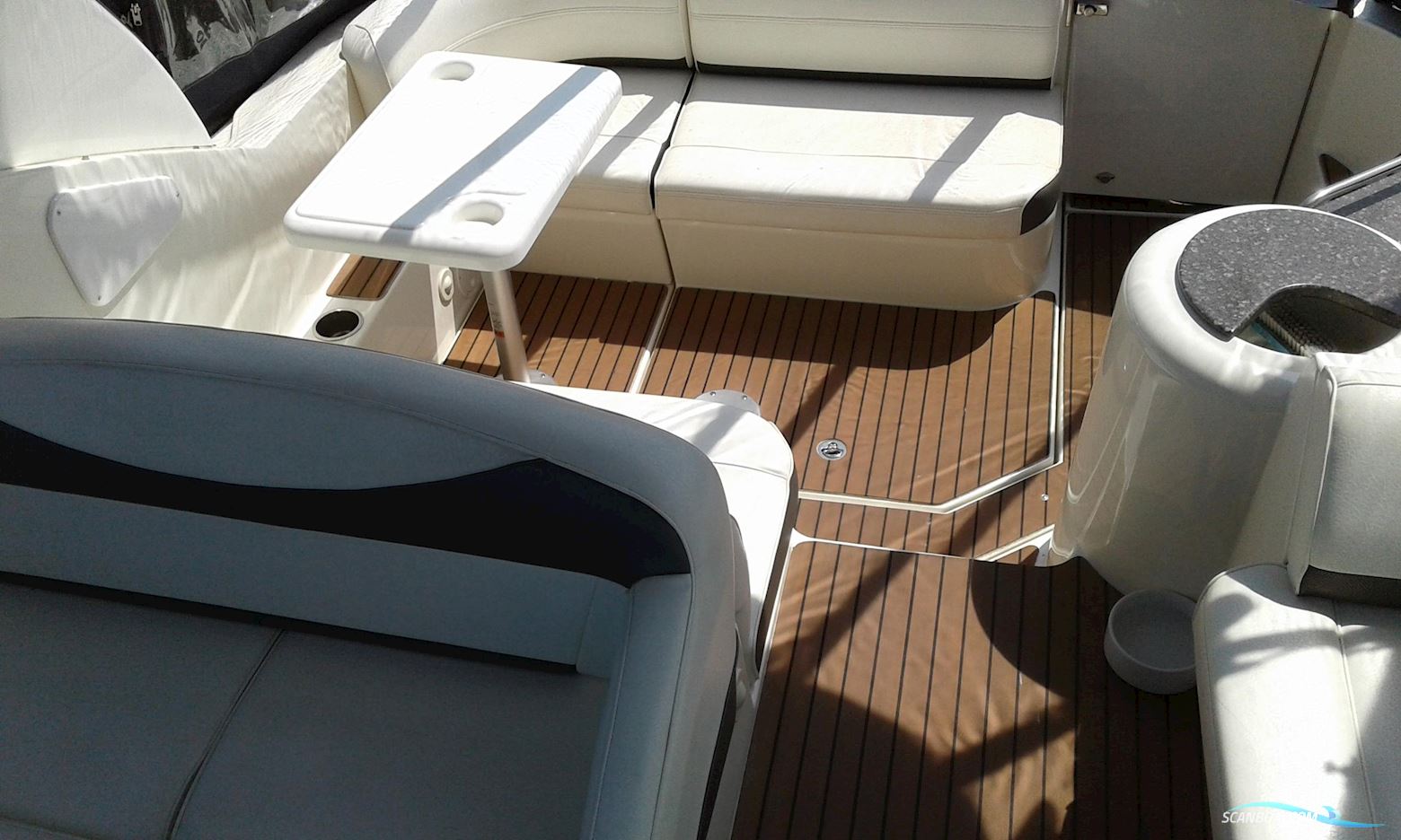 Cruisers Yachts 300 Cxi Express