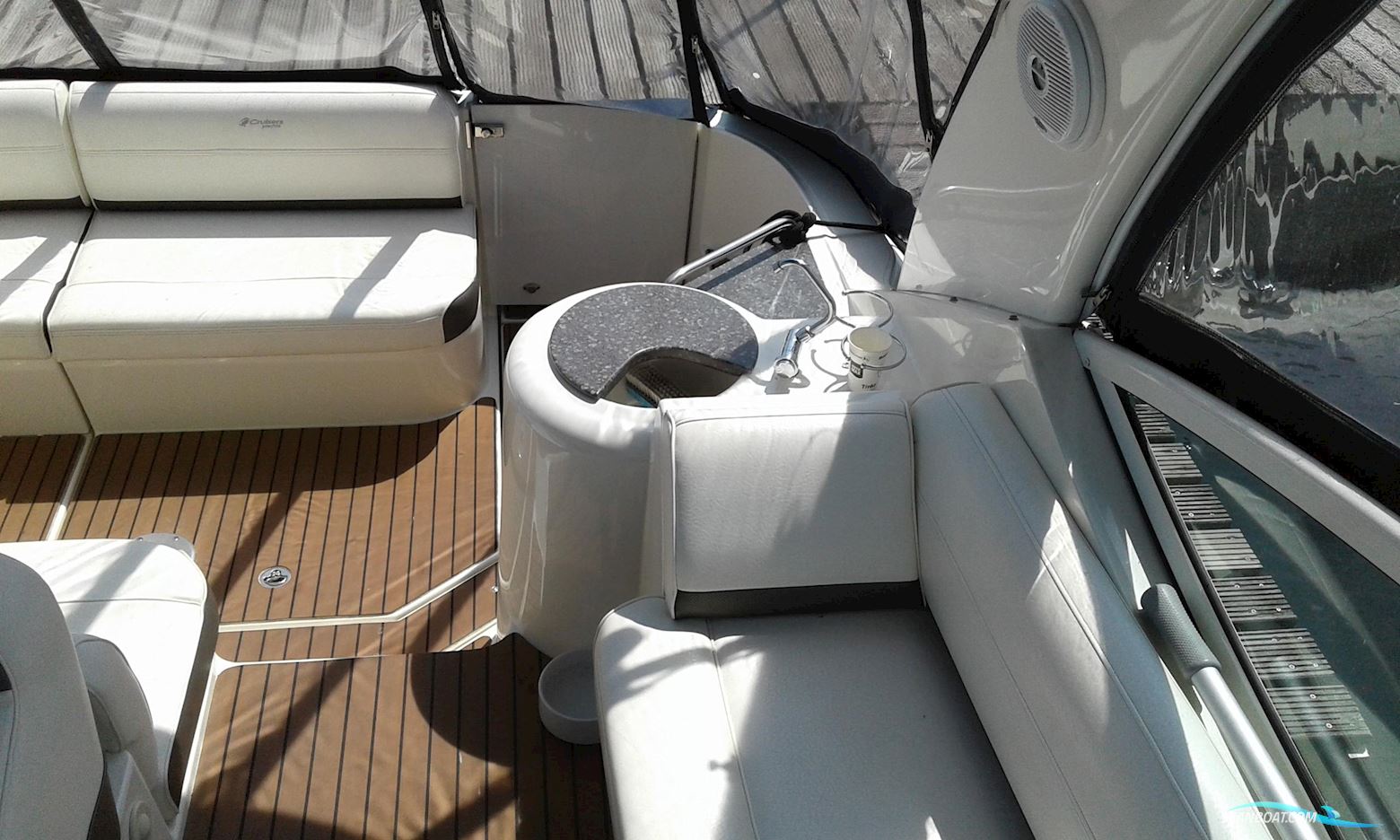 Cruisers Yachts 300 Cxi Express