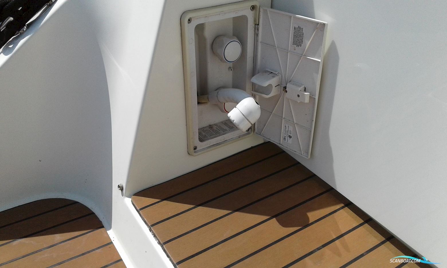 Cruisers Yachts 300 Cxi Express