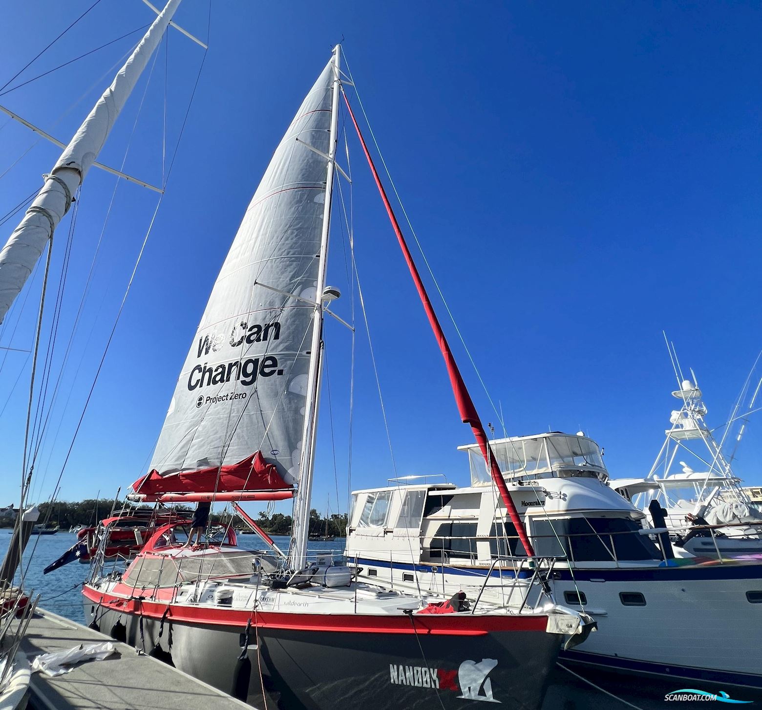 Custom Tasman 48