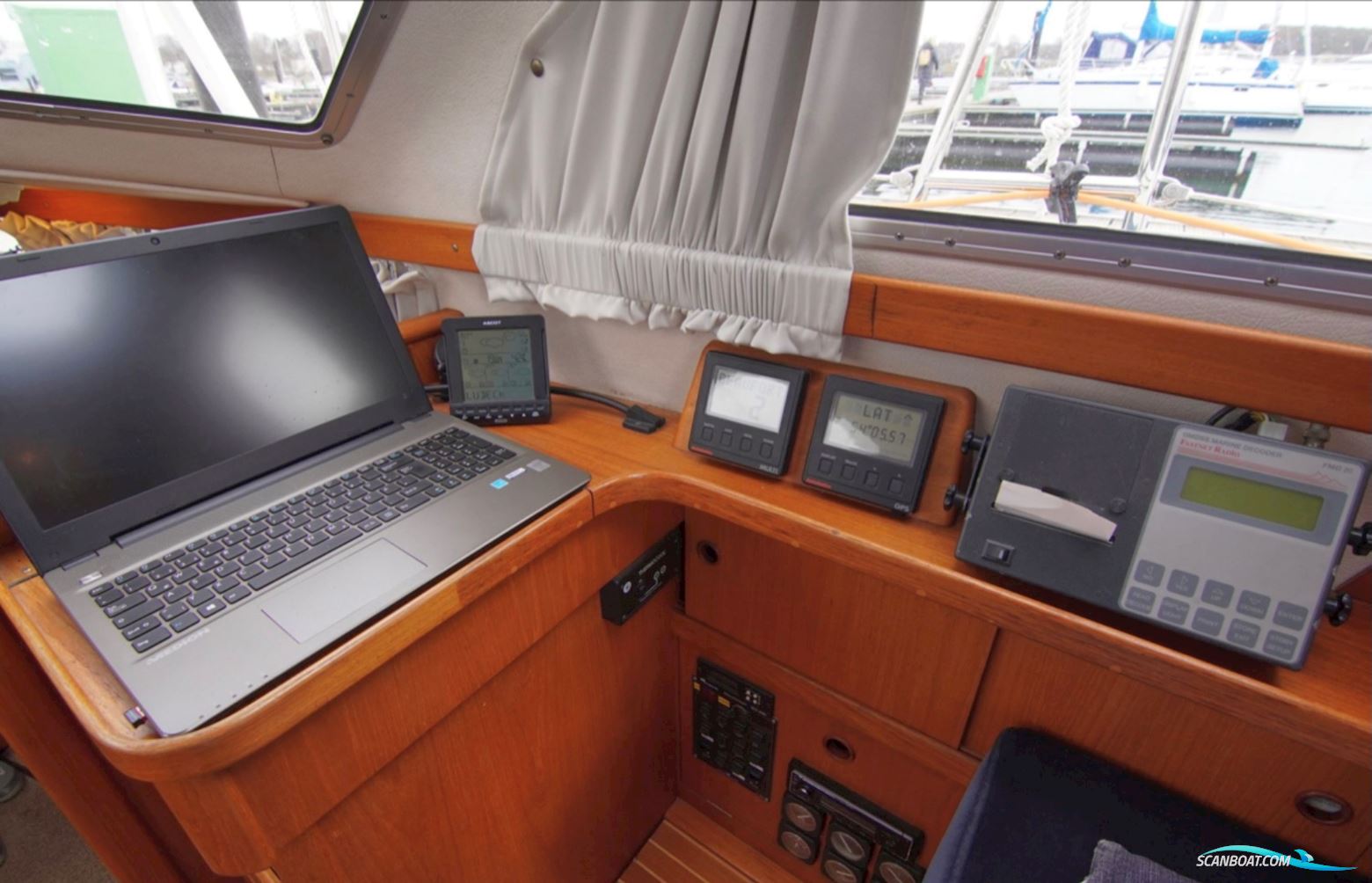 Degerö 32 DS - Decksalon Segelyacht