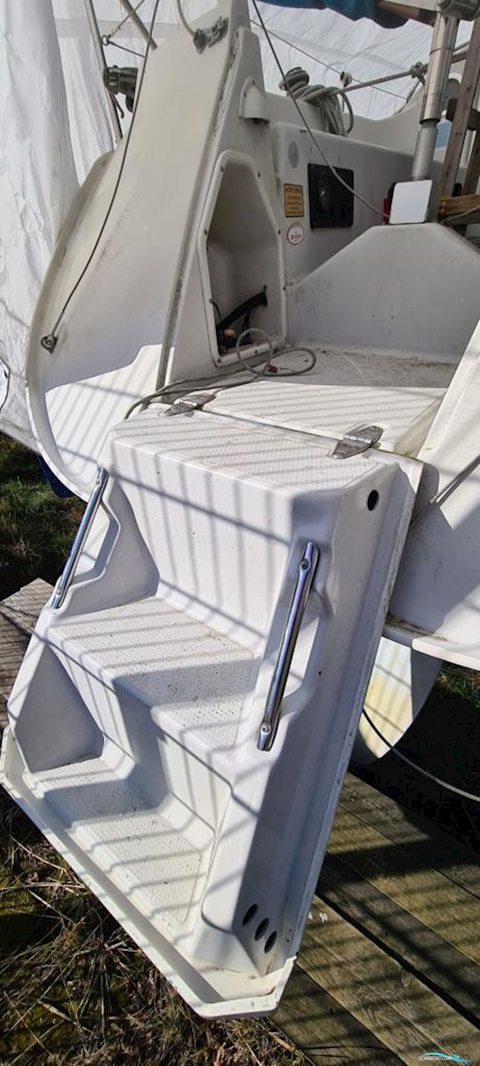 Dehler 28