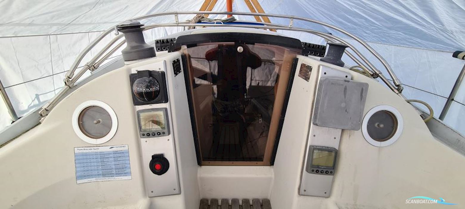 Dehler 28