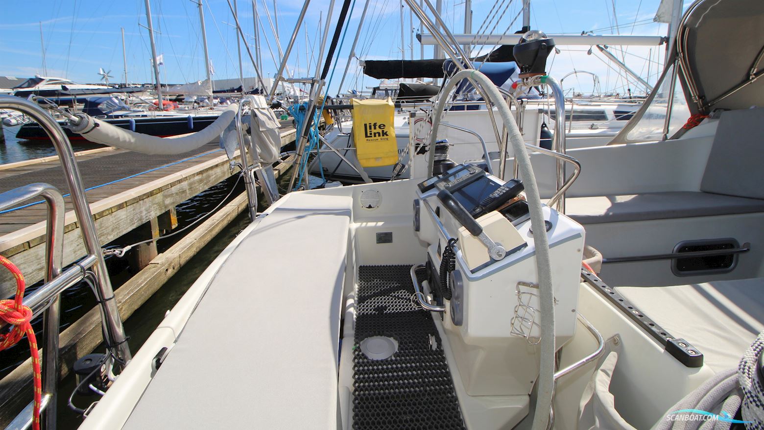 Dehler 37 Cruising 