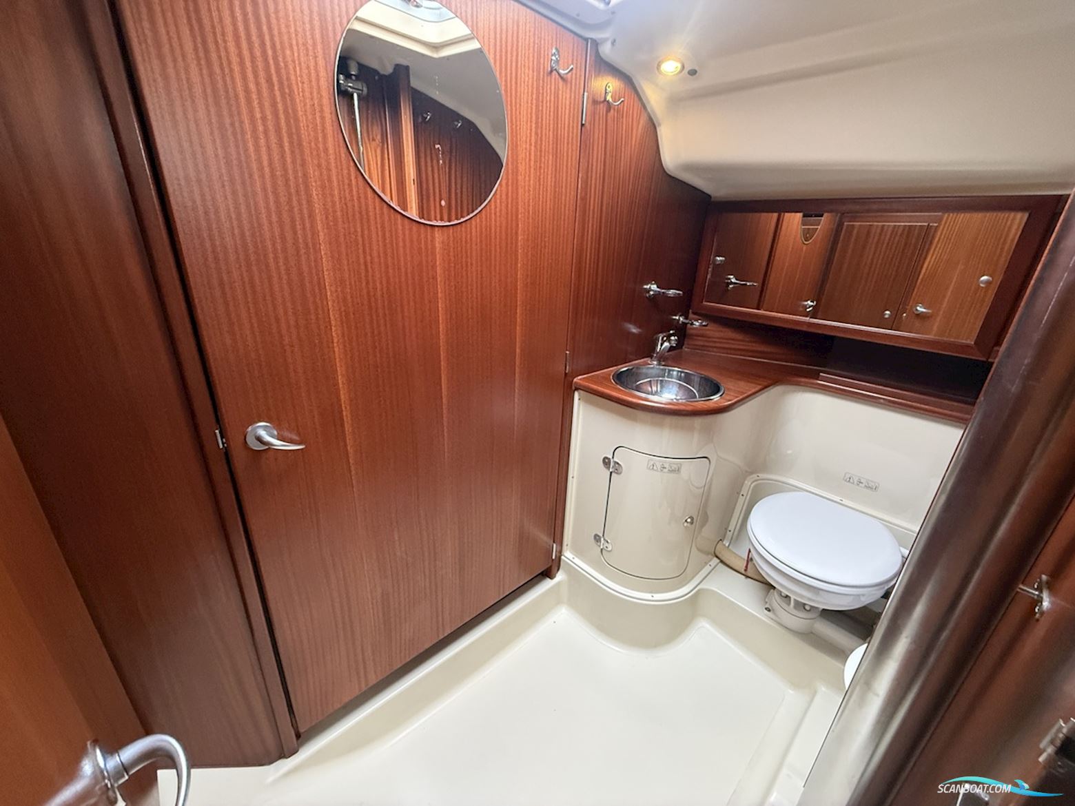 Dehler 37