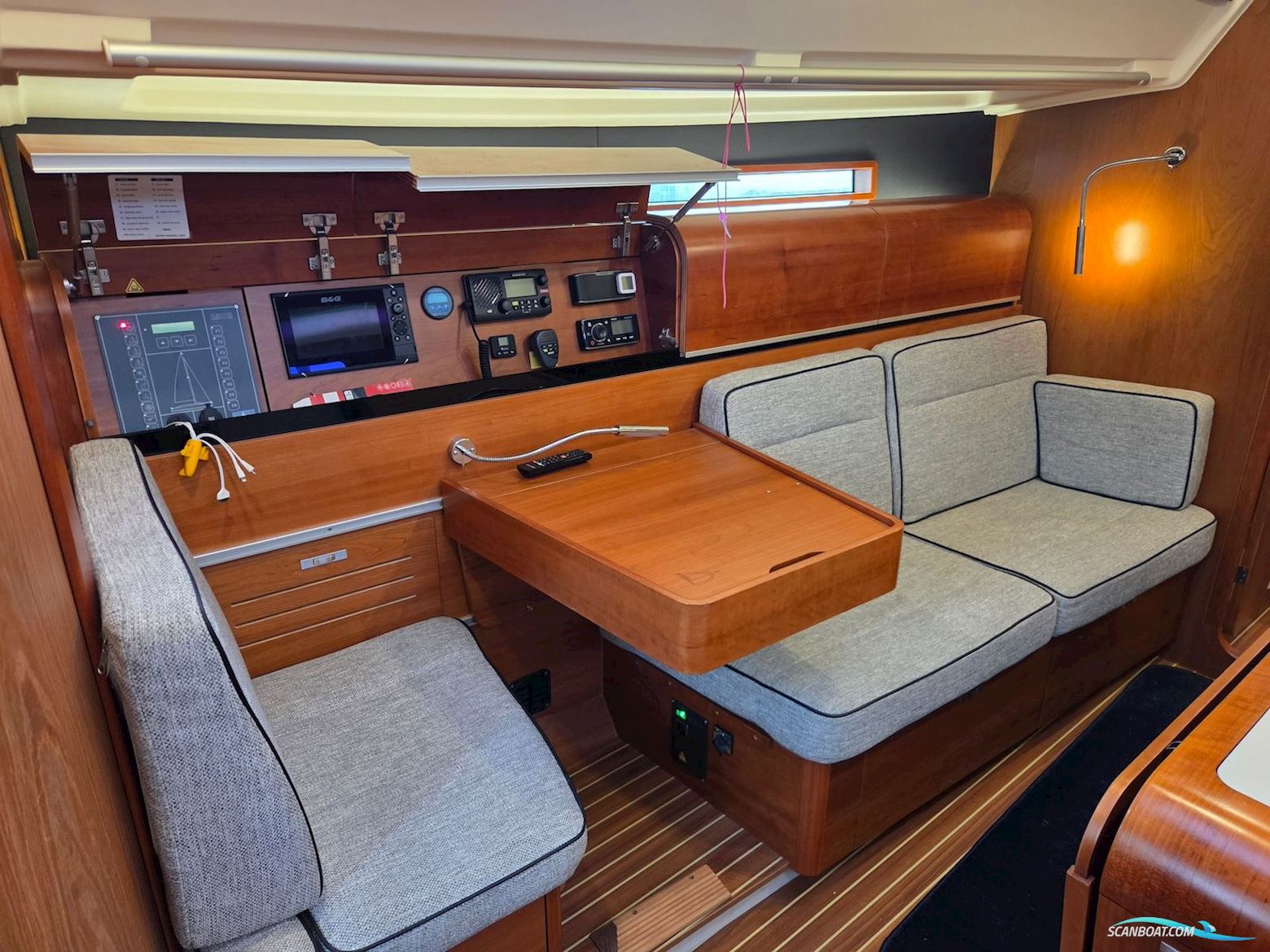 Dehler 42