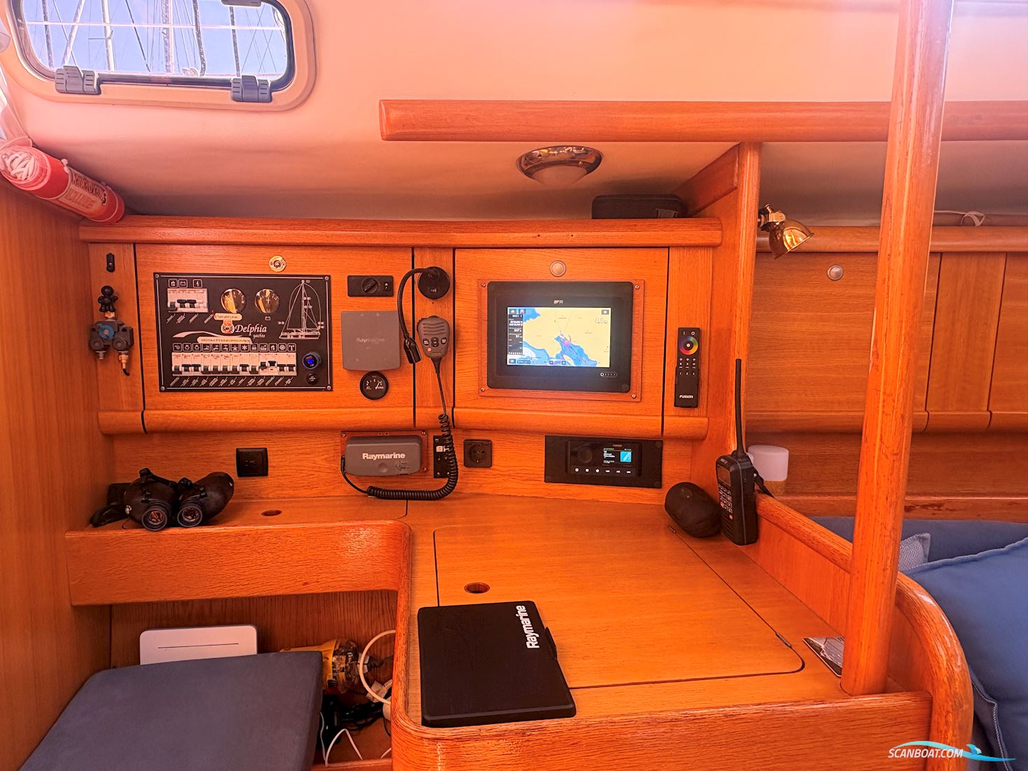 Delphia 40