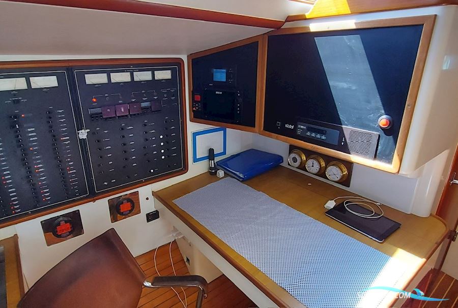 Derecktor Shipyard One Off Sailing Yacht