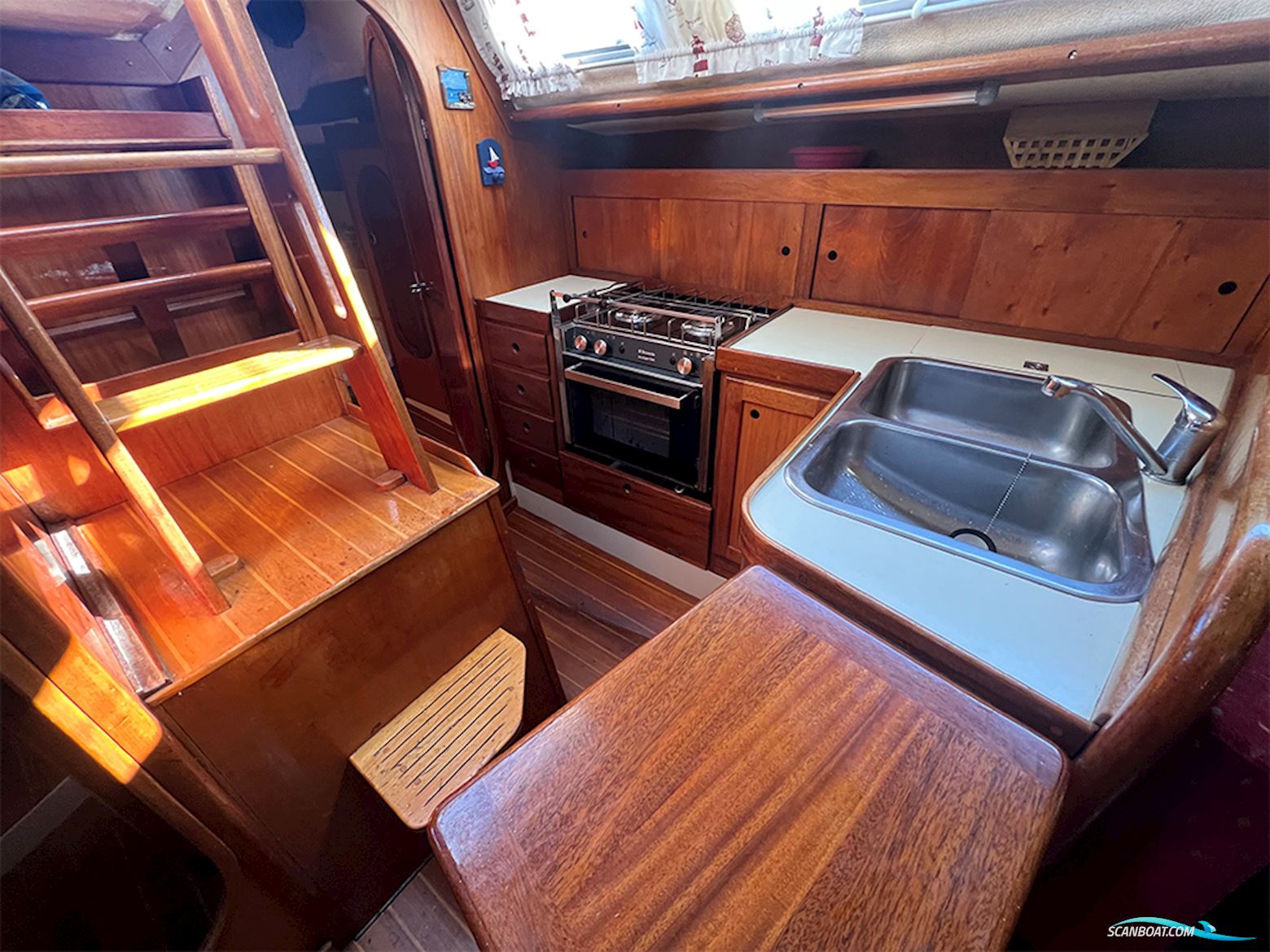 Diva Yachts Diva 399