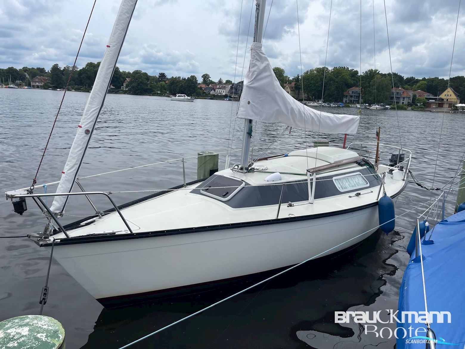 Dufour 1800 Segelboot 1980, mit Yamaha Motor Company motor, Deutschland