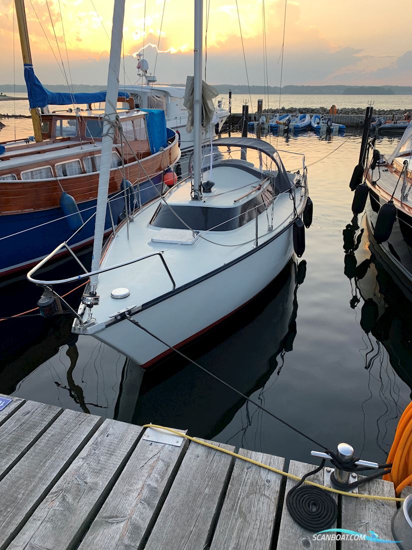 Dufour 24