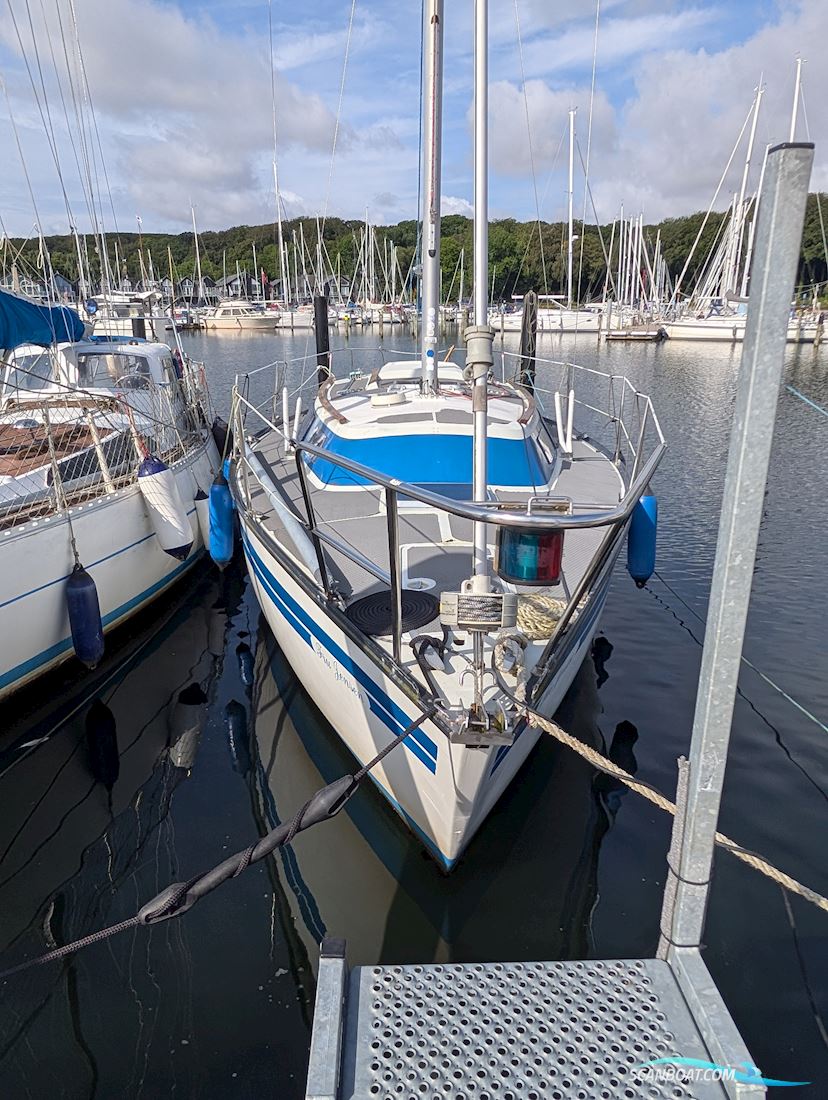 Dufour 2800