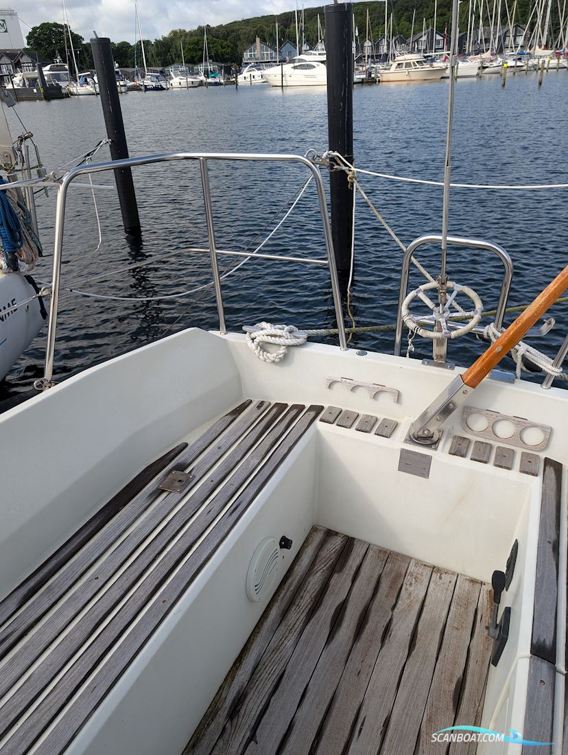 Dufour 2800