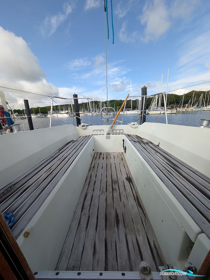 Dufour 2800