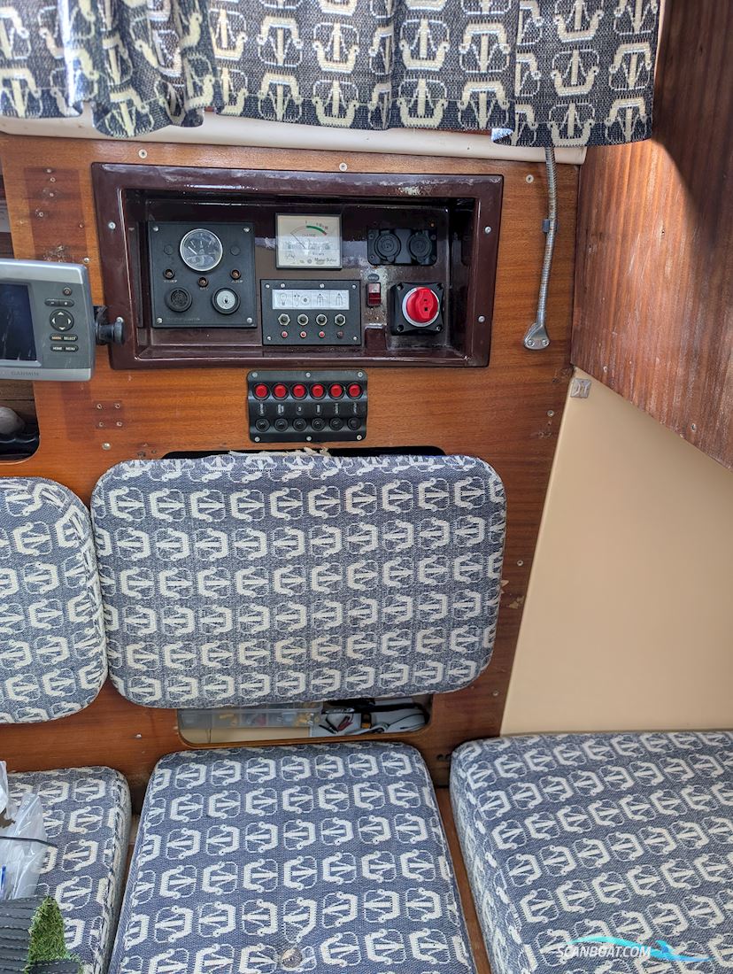 Dufour 2800