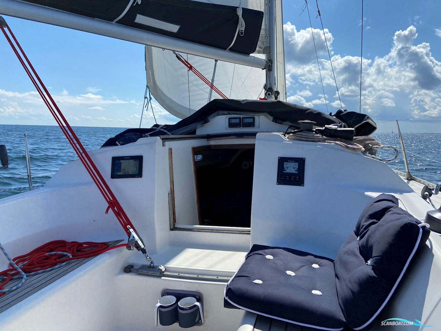 Dufour 32 Classic