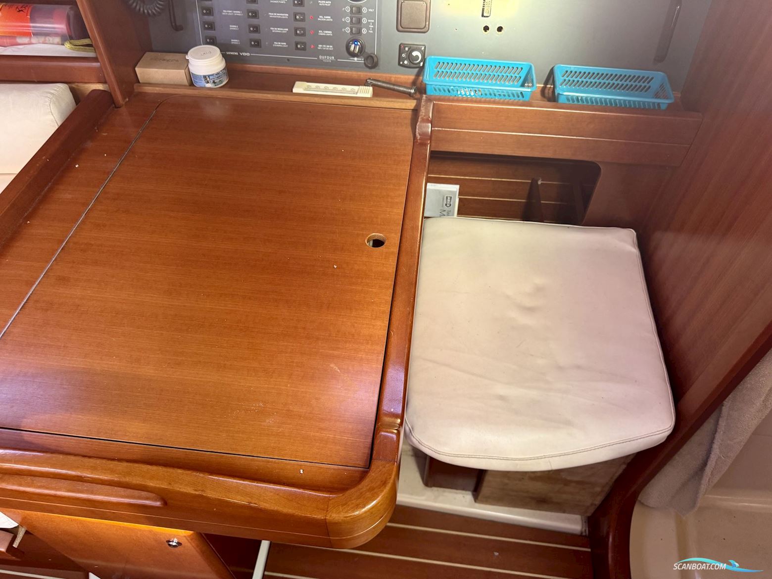 Dufour 325 Grand Large