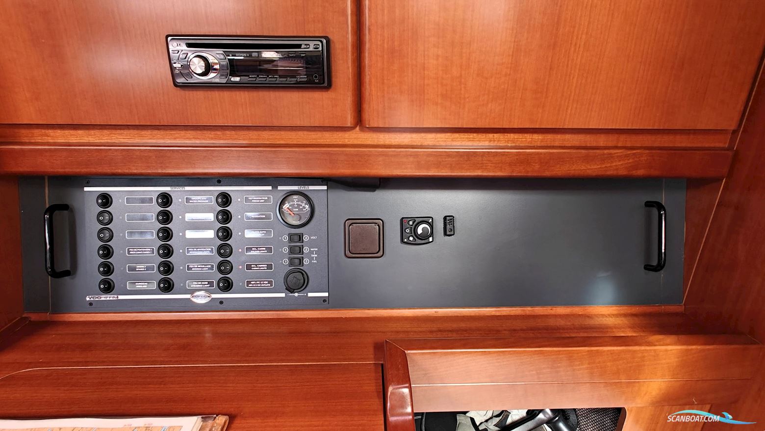 Dufour 325 Grand Large