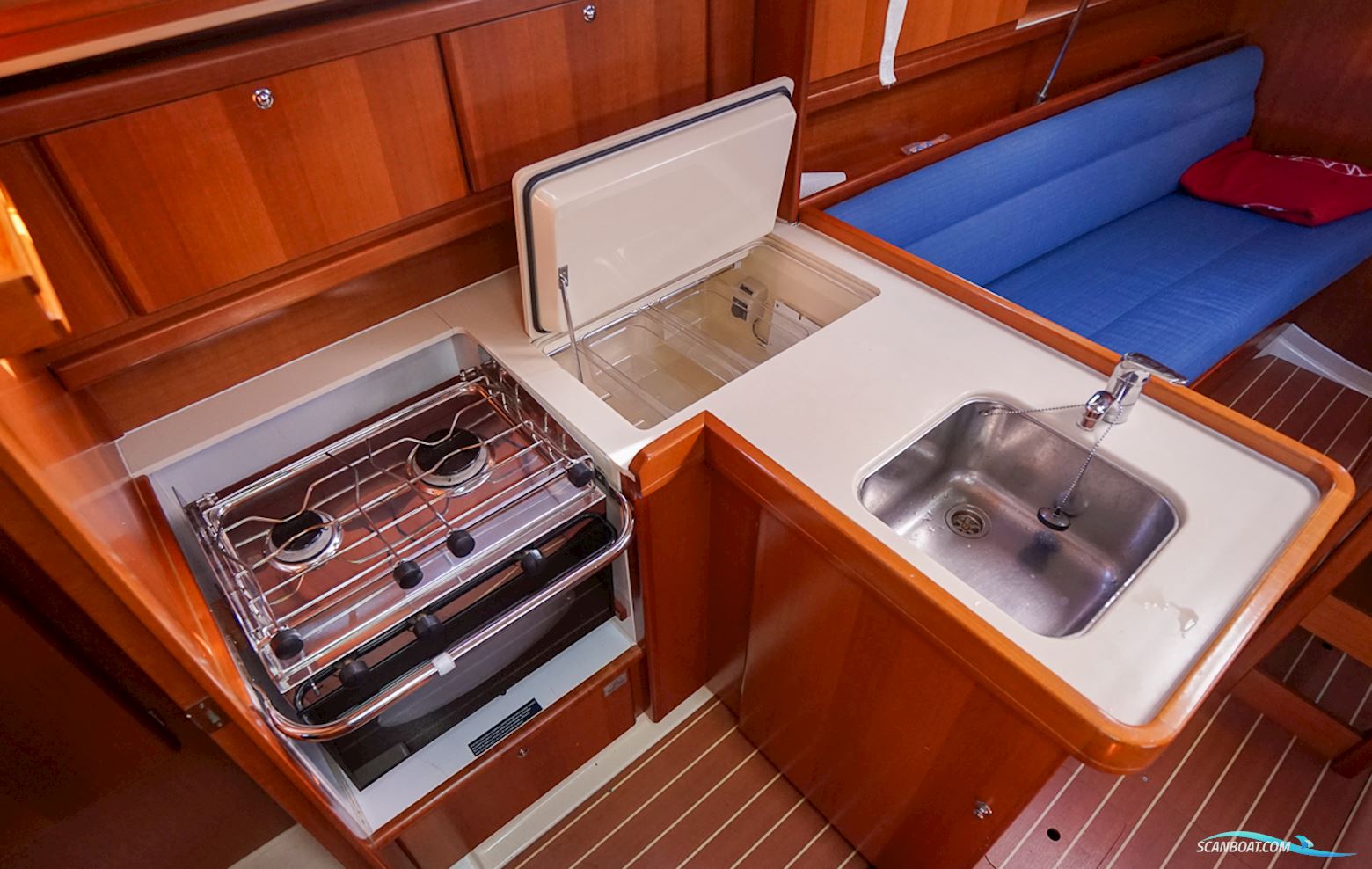 Dufour 325 Grand Large