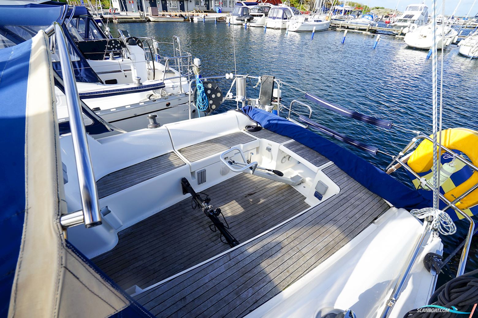 Dufour 325 Grand Large
