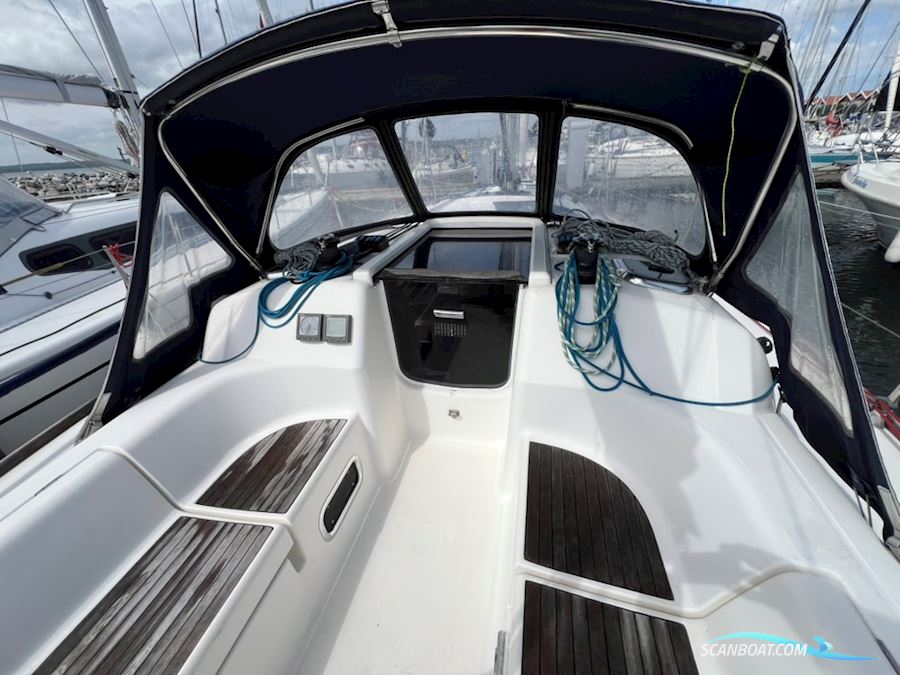 Dufour 34 Performance