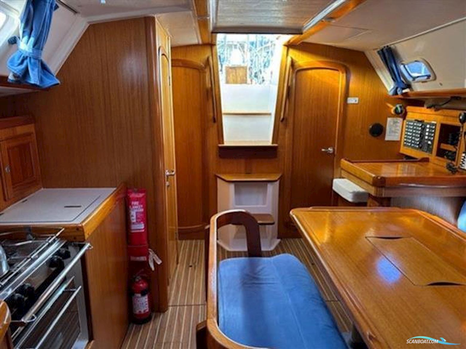 Dufour 36 Classic