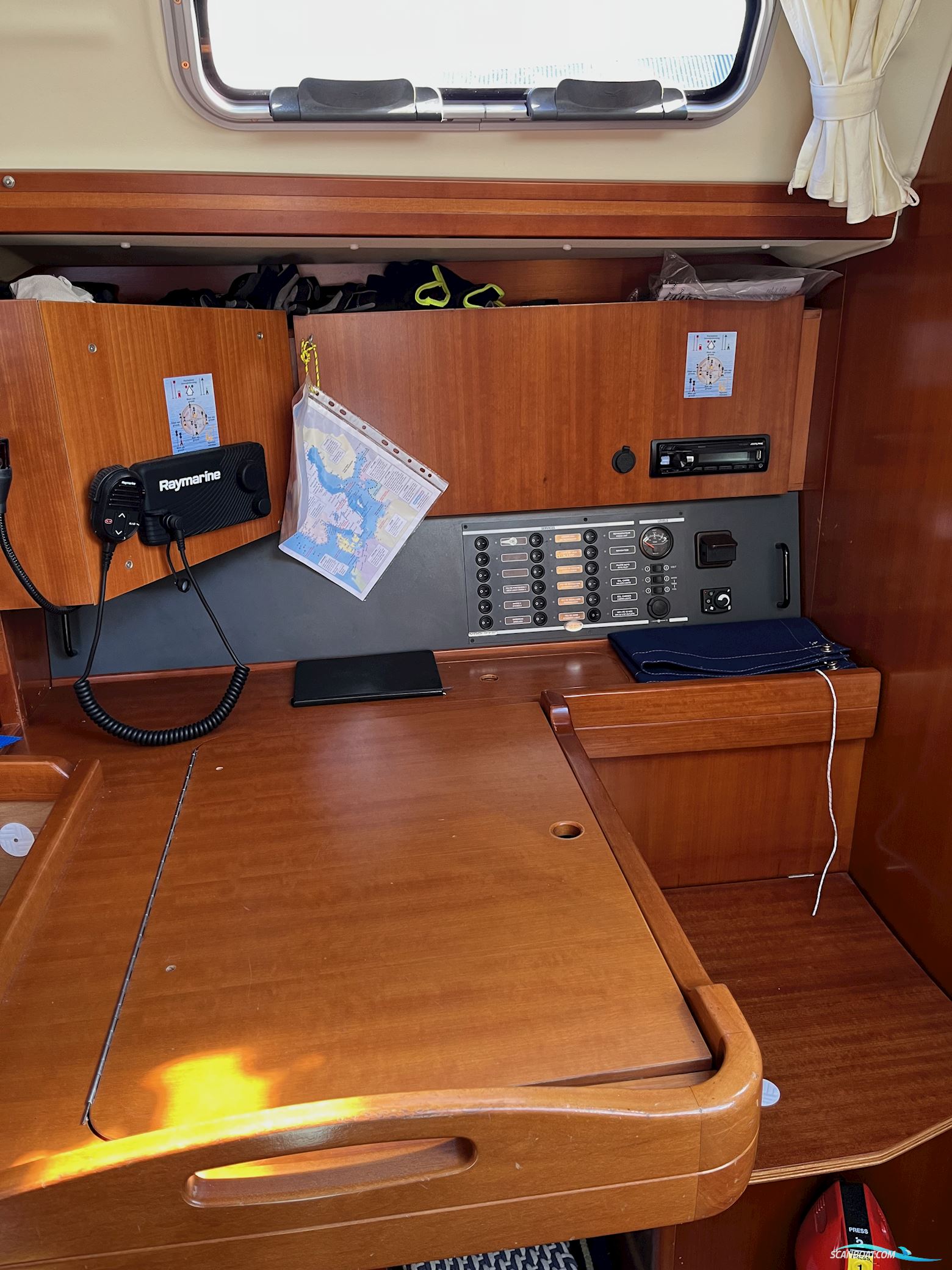 Dufour 365 Grand Large