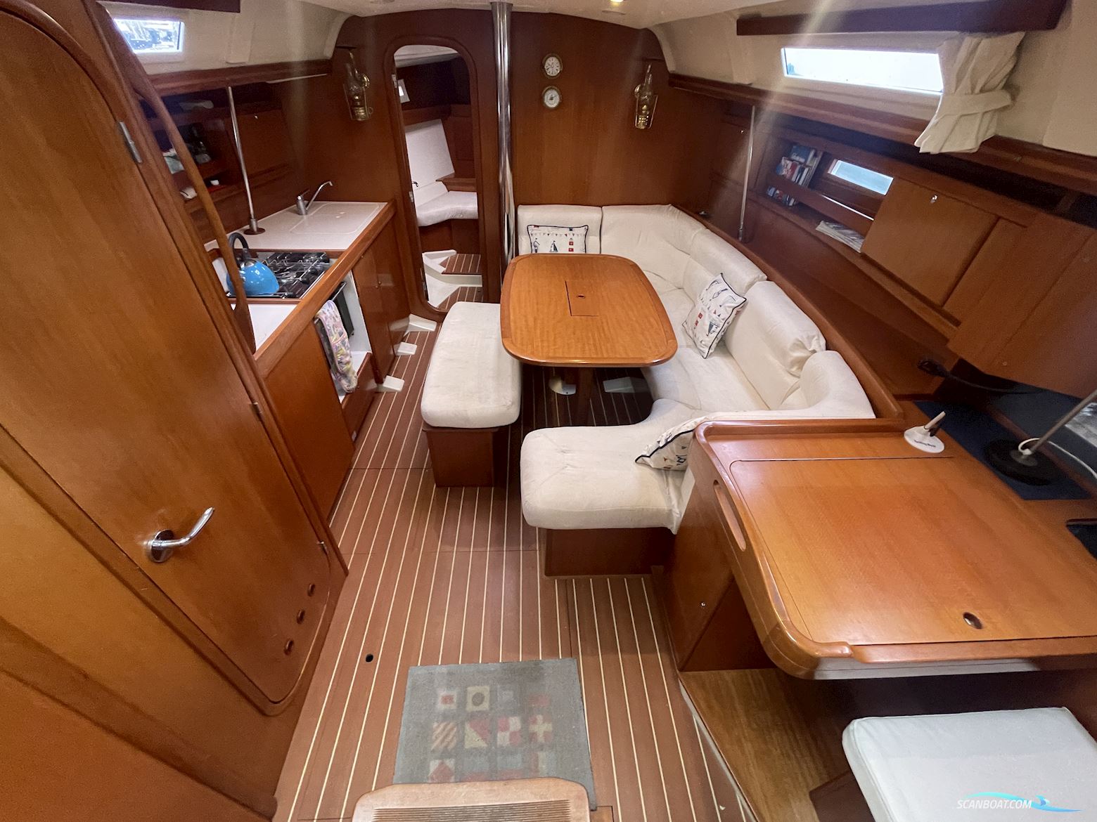 Dufour 365 Grand Large