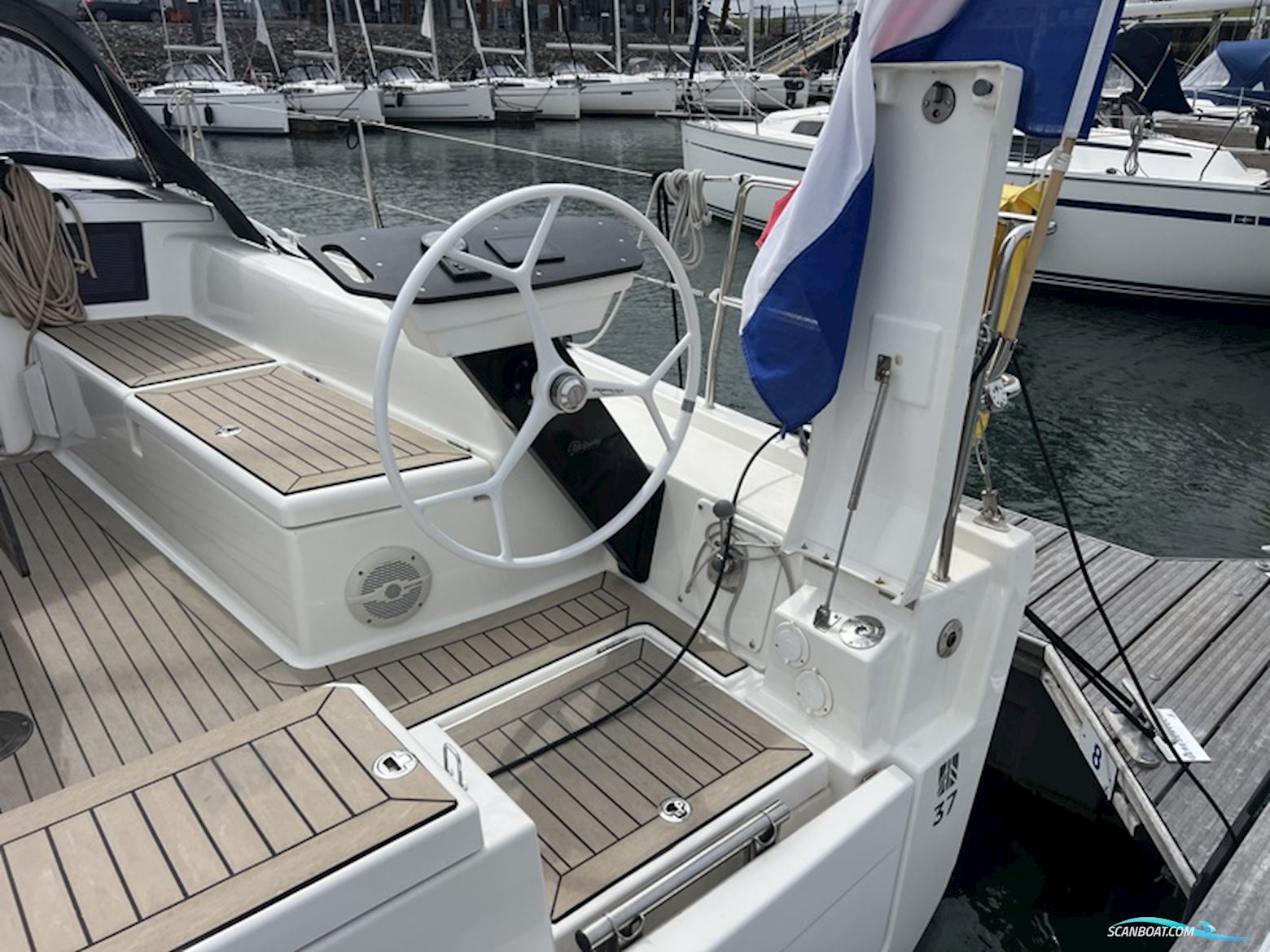 Dufour 37-2
