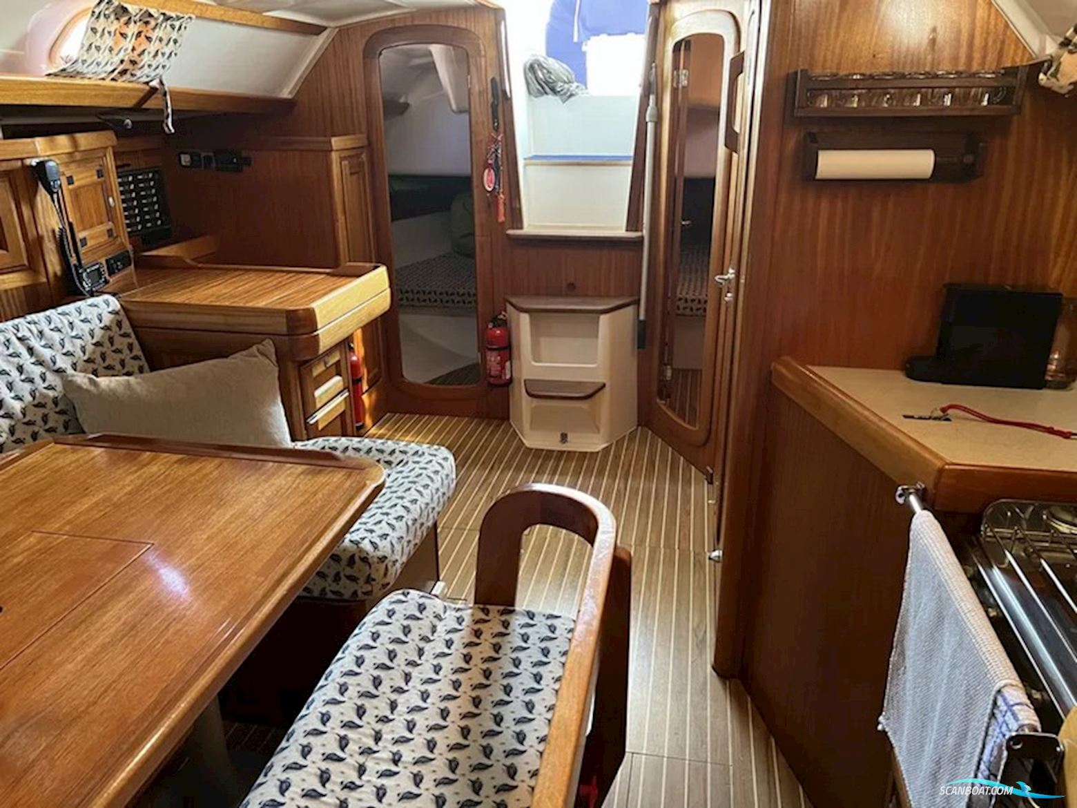Dufour 38 Classic