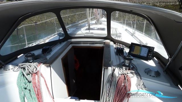 Dufour 38 Classic