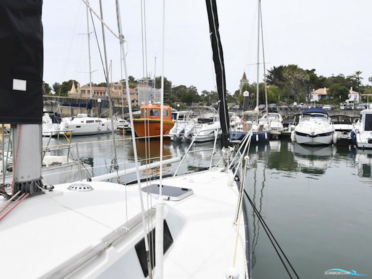 Dufour 3800