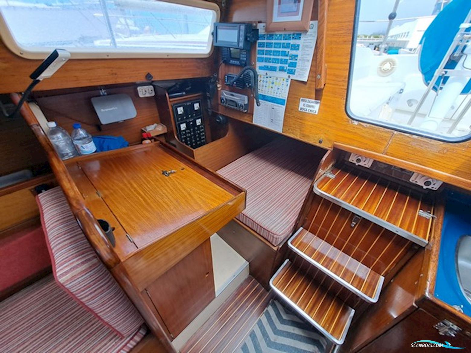 Dufour 3800