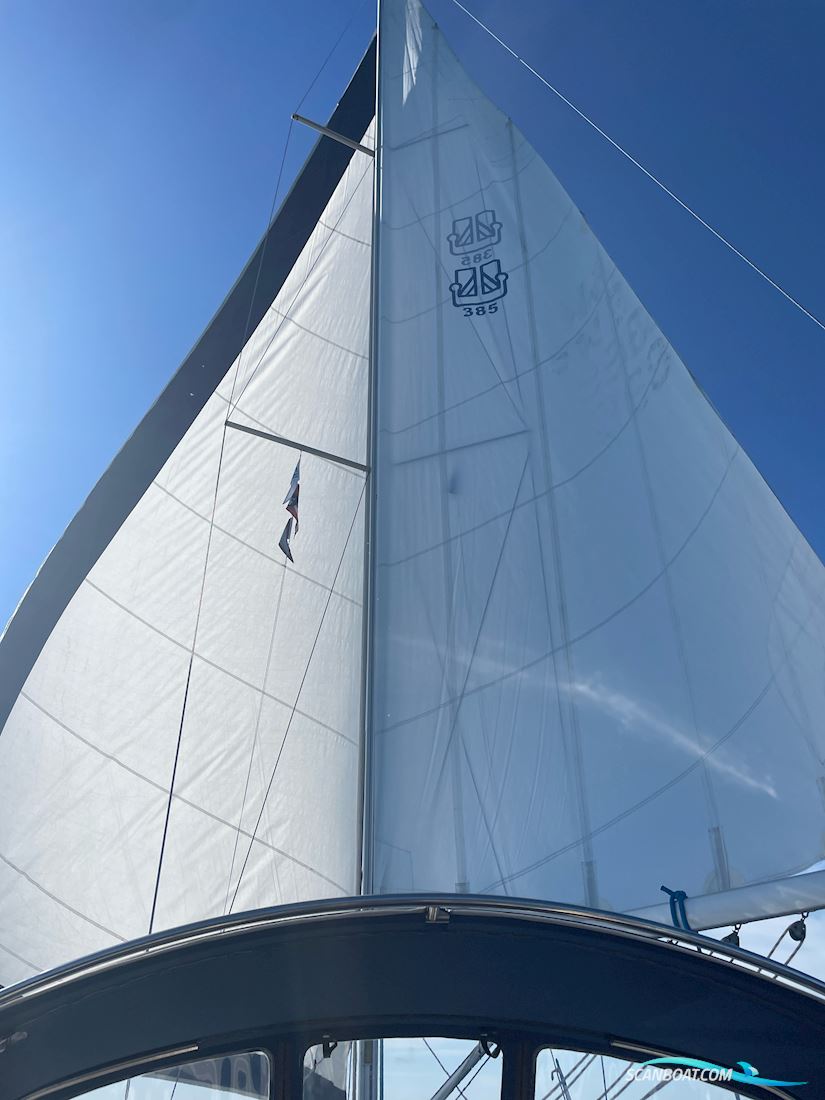 Dufour 385 GL