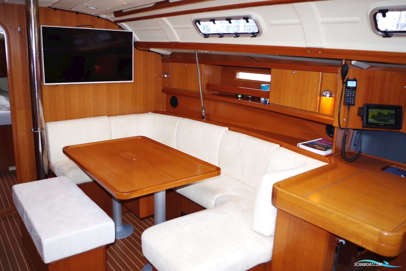 Dufour 385 Grand Large