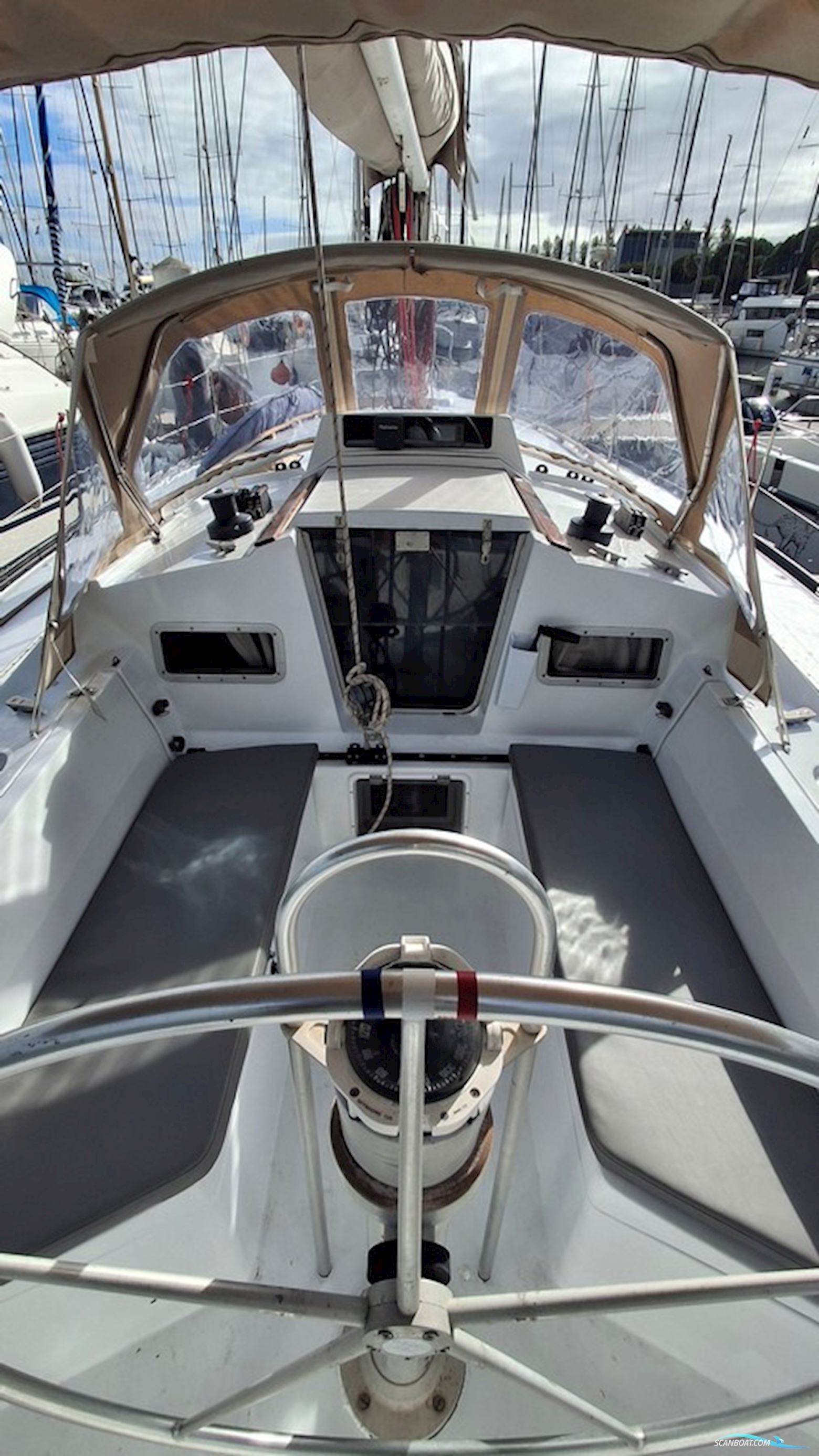Dufour 39