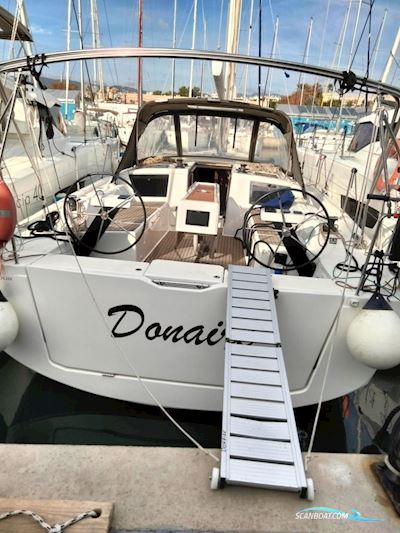 Dufour 390 Grand Large Segelboot 2021, mit Volvo Penta motor, Spanien