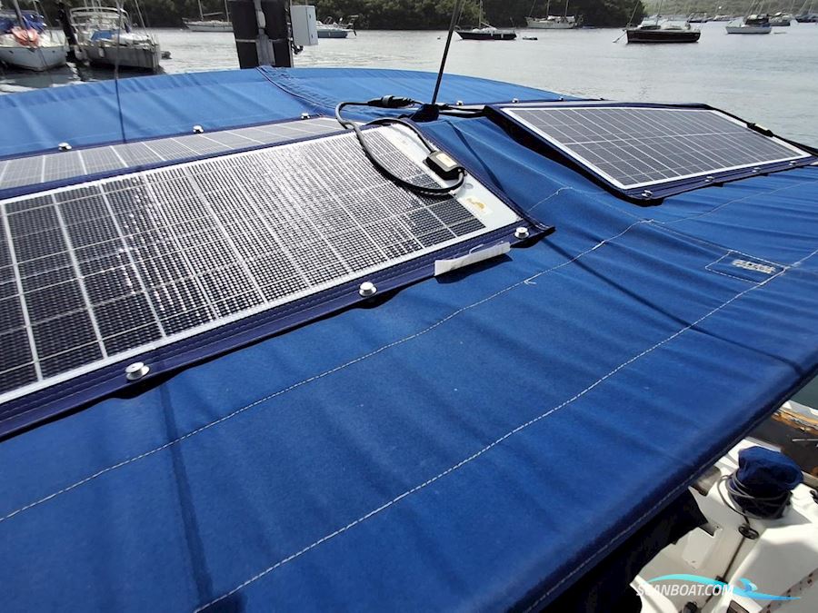 Dufour 40 Performance