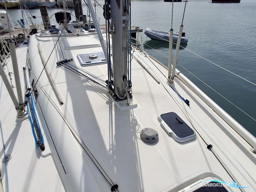 Dufour 40 Performance