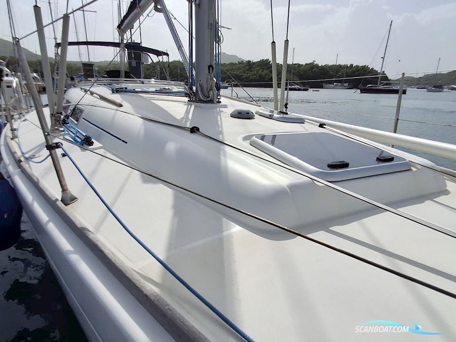 Dufour 40 Performance
