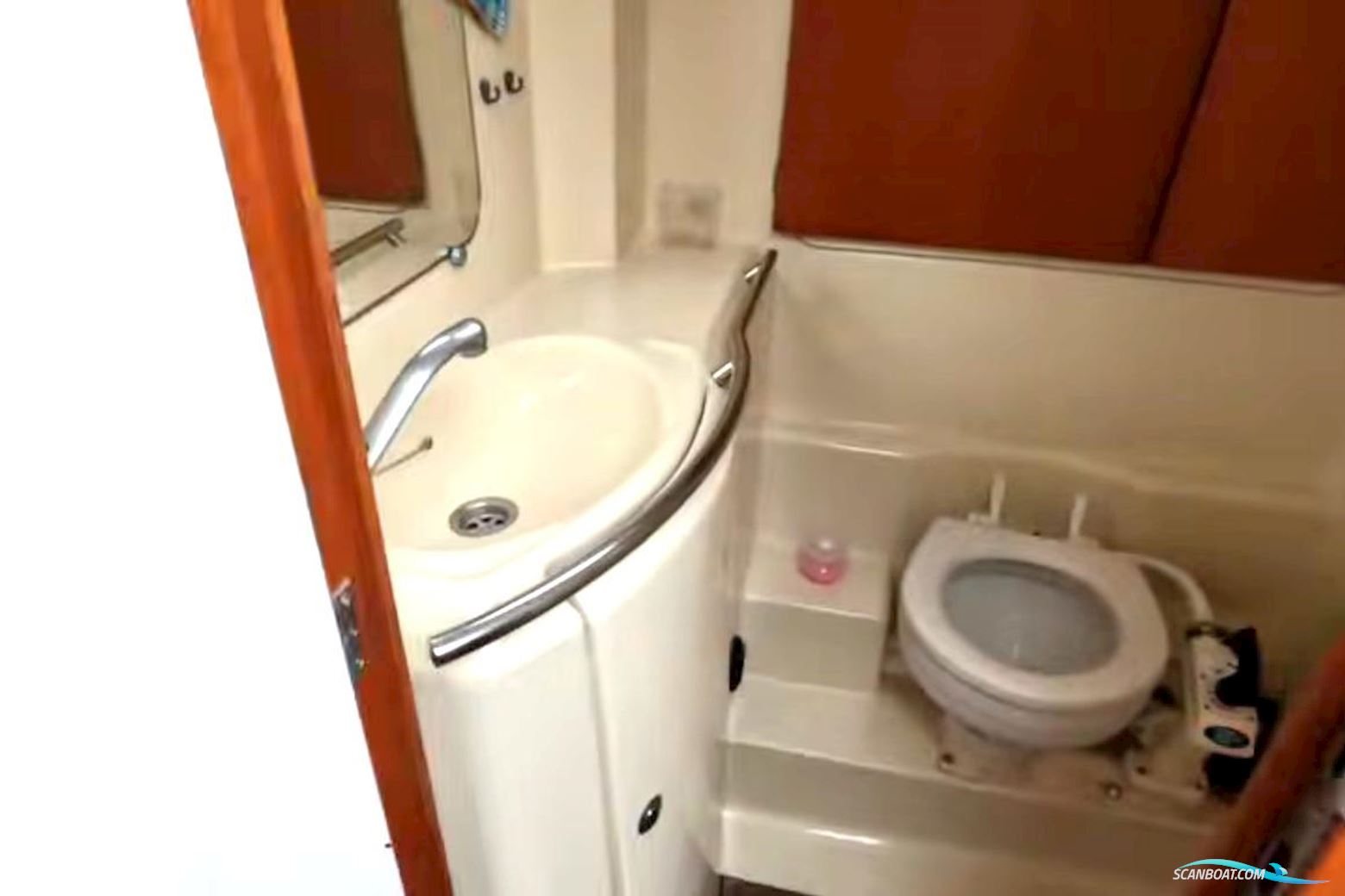 Dufour 40 Performance