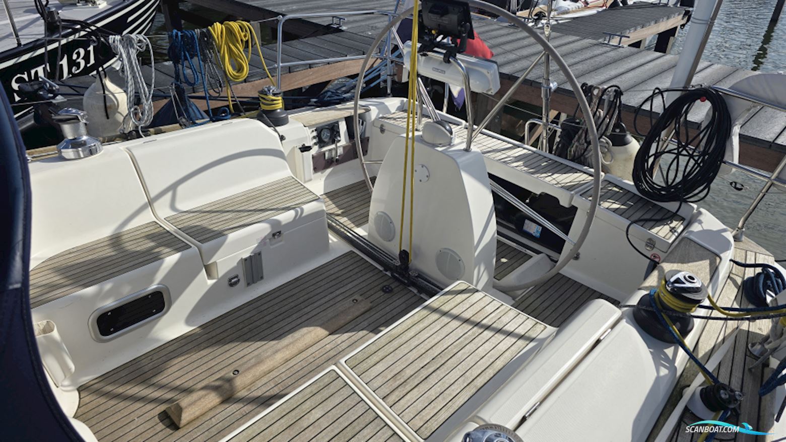 Dufour 40 Performance