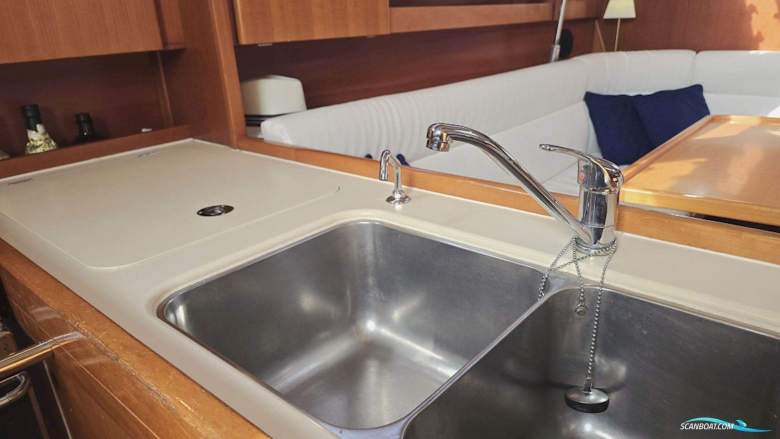 Dufour 40 Performance