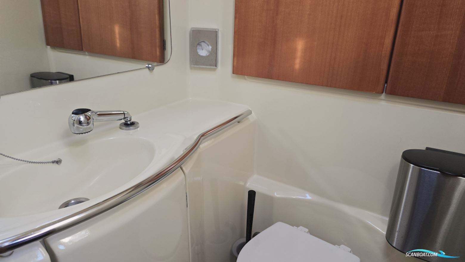 Dufour 40 Performance