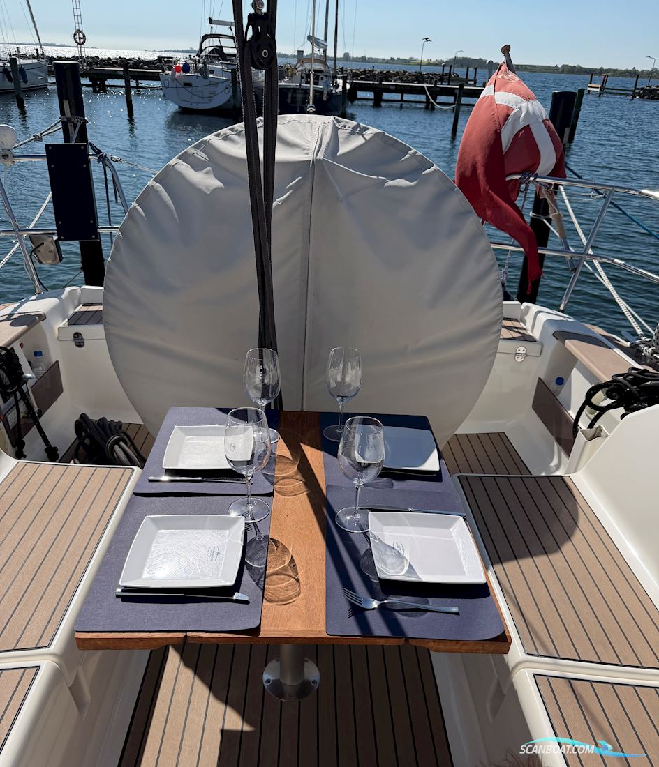 Dufour 40 Performance