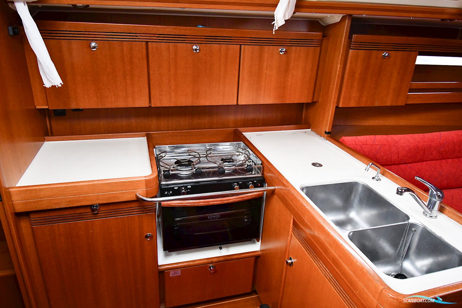 Dufour 40 Performence