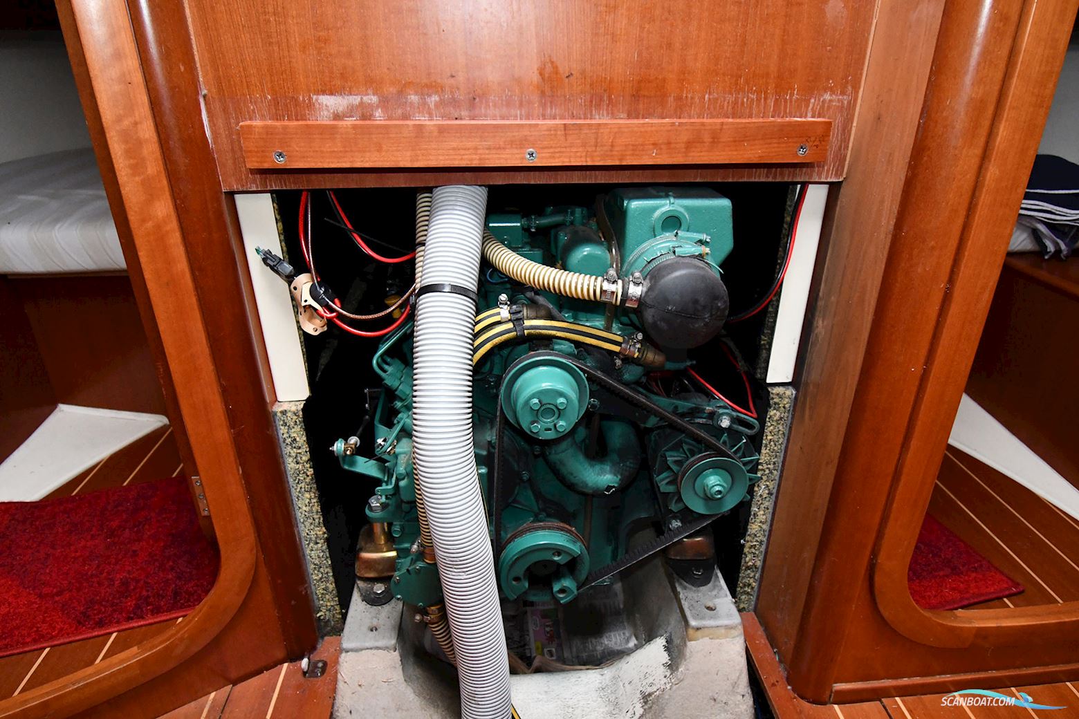 Dufour 40 Performence