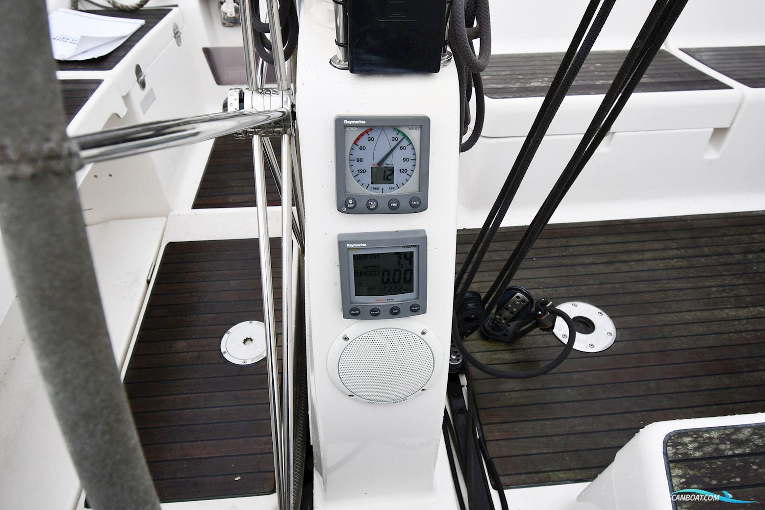 Dufour 40 Performence
