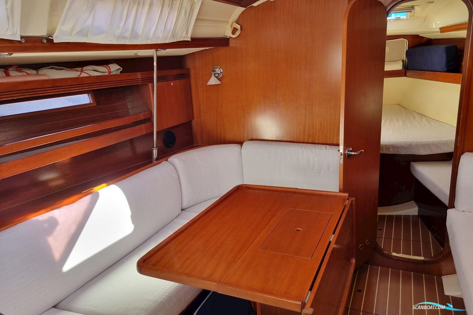 Dufour 40